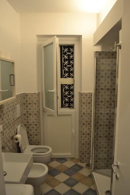 Appartement Casa Luciano Al San Carlo à Naples Extérieur photo